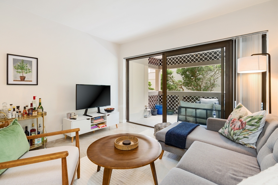 2 Bedroom Property for Sale in Three Anchor Bay Western Cape